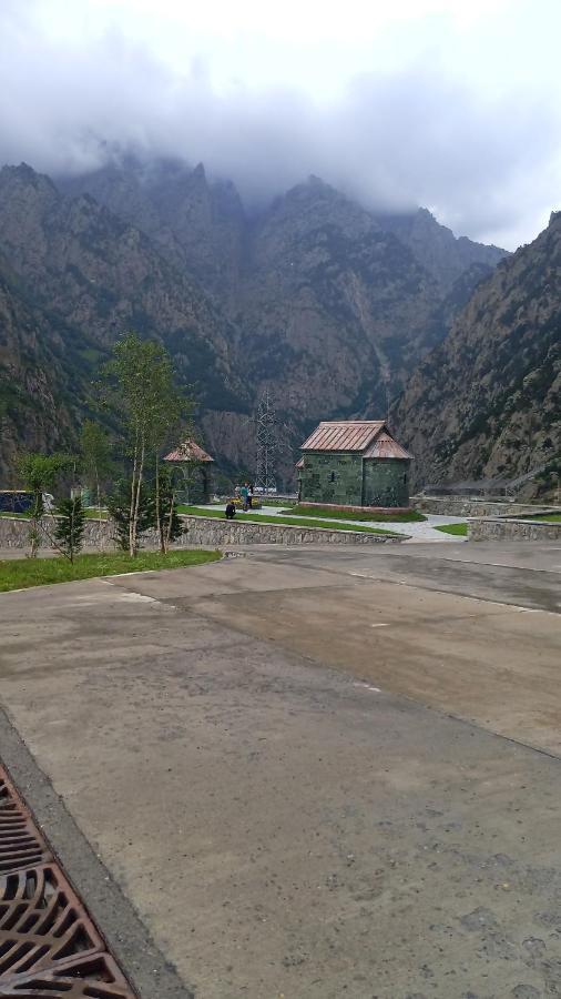 Eastern Georgia Ξενοδοχείο Kazbegi Εξωτερικό φωτογραφία